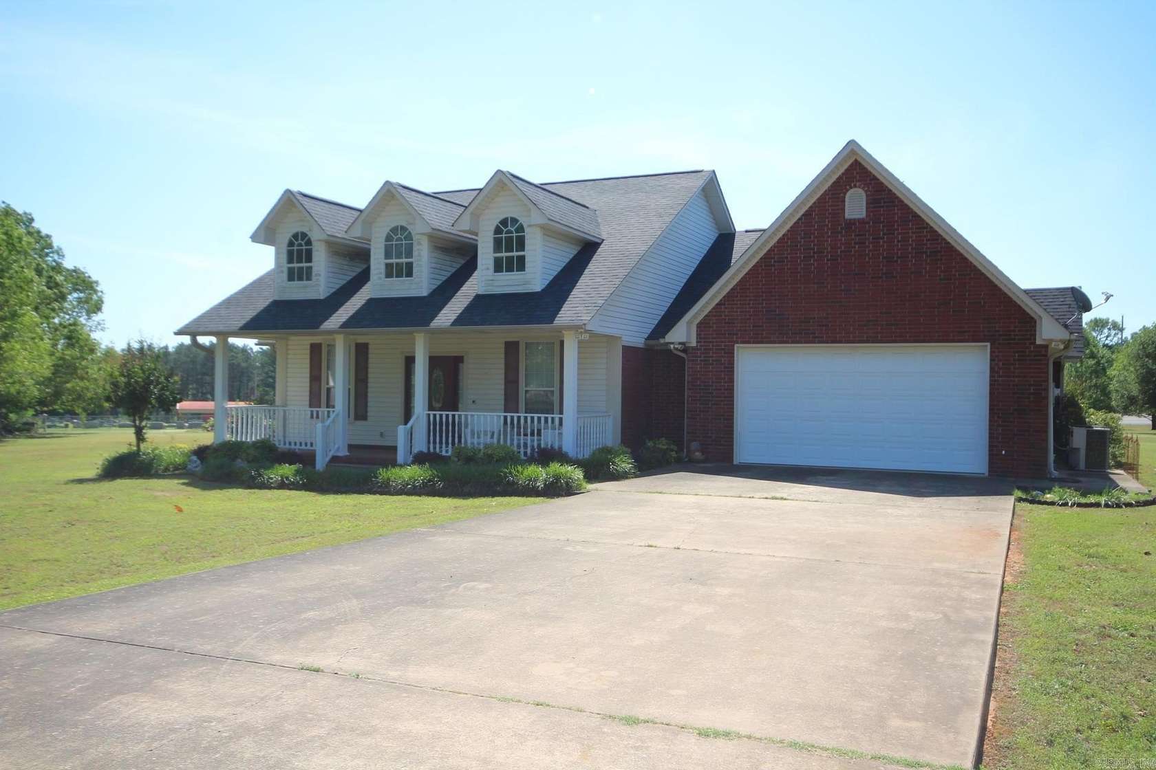3 Acres of Land with Home for Sale in Nashville, Arkansas