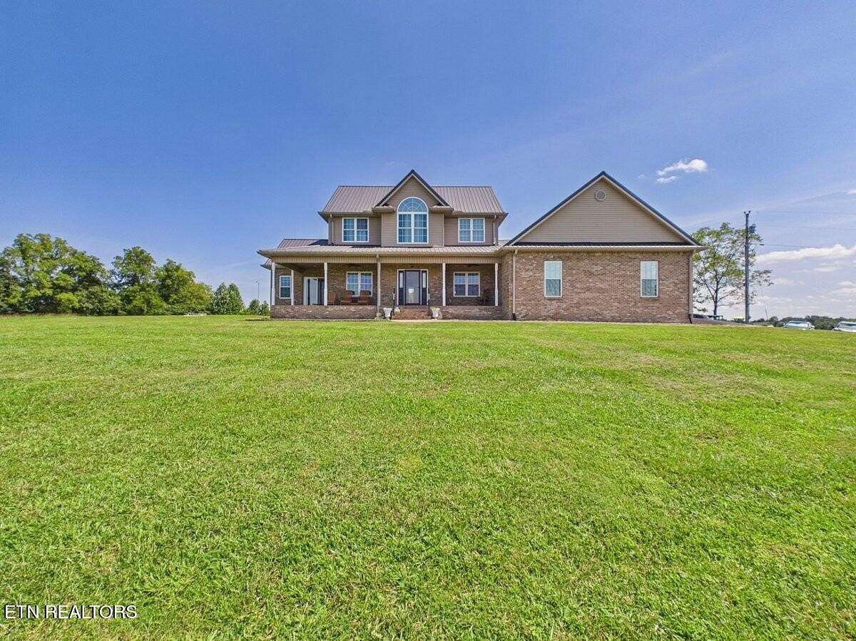 10 Acres of Land with Home for Sale in Harrogate, Tennessee