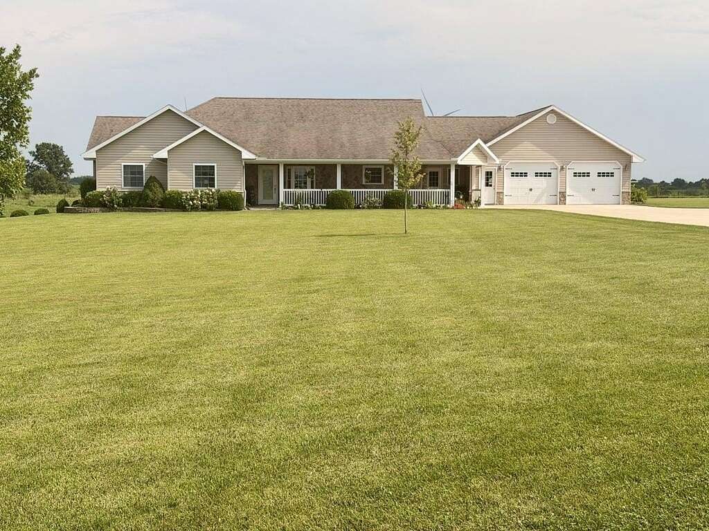 42 Acres of Land with Home for Sale in Kirksville, Missouri