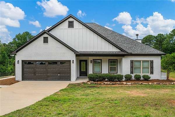2 Acres of Land with Home for Sale in Salem, Alabama