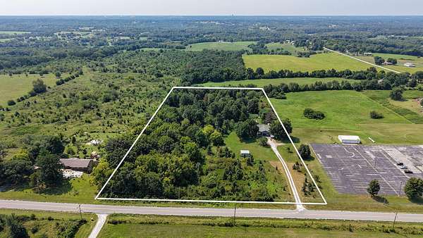 10 Acres of Land with Home for Sale in Springfield, Missouri