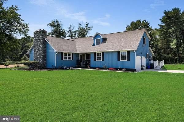 6.87 Acres of Land with Home for Sale in Vineland, New Jersey