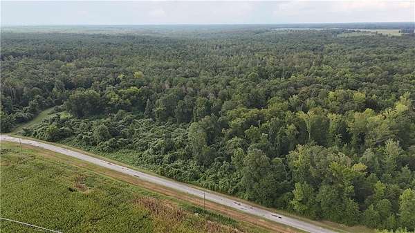 29 Acres of Recreational & Residential Land for Sale in Little Texas, Alabama