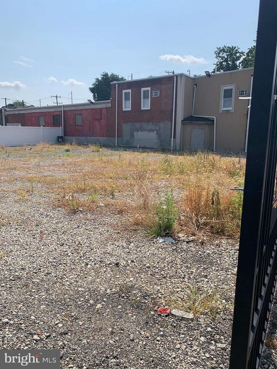 0.81 Acres of Commercial Land for Lease in Philadelphia, Pennsylvania