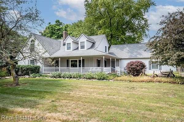 2.2 Acres of Land with Home for Sale in Green Oak Township, Michigan