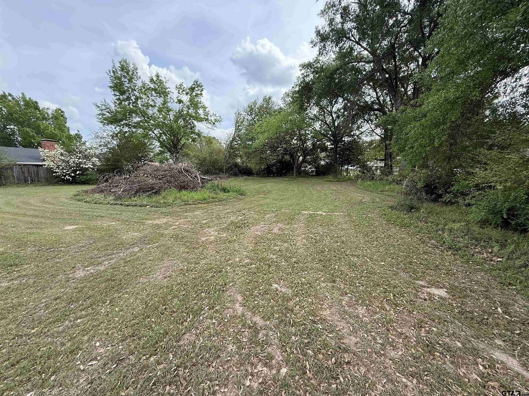 0.4 Acres of Residential Land for Sale in Winona, Texas