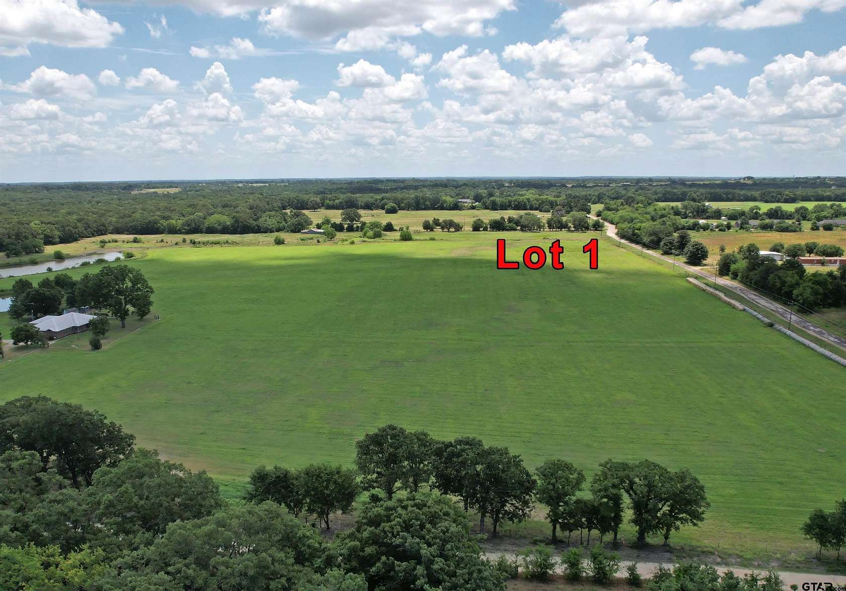 2.5 Acres of Residential Land for Sale in Wills Point, Texas