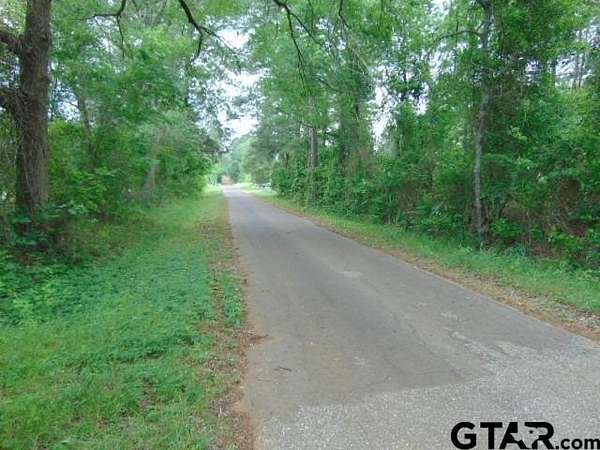 16.6 Acres of Land for Sale in Jacksonville, Texas
