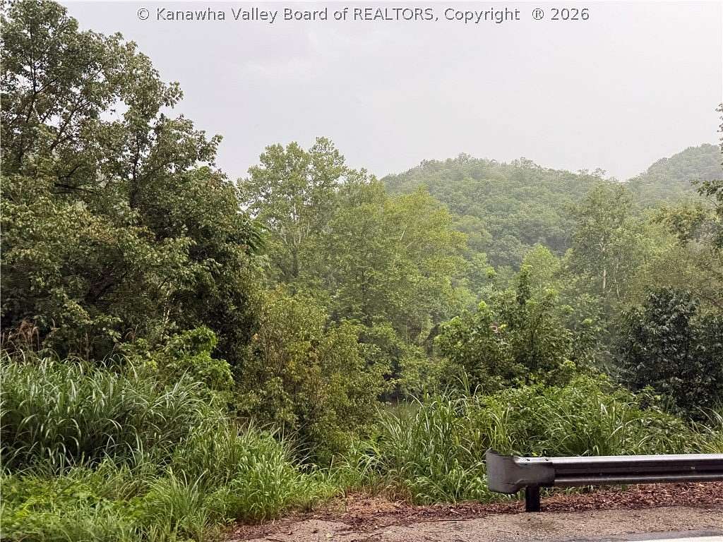 1.25 Acres of Land for Sale in Clendenin, West Virginia