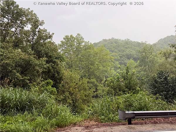 1.25 Acres of Land for Sale in Clendenin, West Virginia