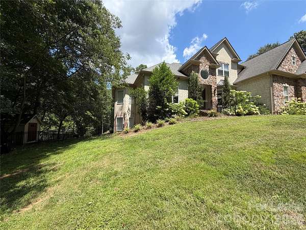 4.54 Acres of Land with Home for Lease in Fort Mill, South Carolina