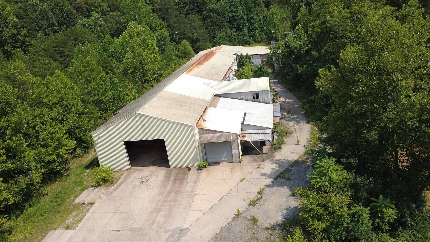 22 Acres of Commercial Land for Sale in Poca, West Virginia
