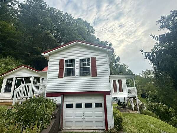 15 Acres of Recreational Land with Home for Sale in Rock, West Virginia