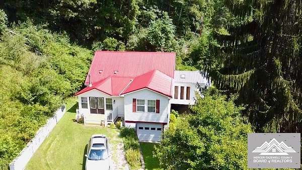 15 Acres of Recreational Land with Home for Sale in Rock, West Virginia