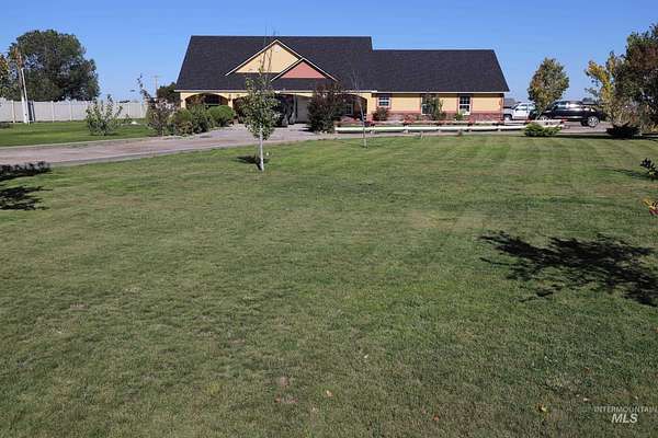3.4 Acres of Land with Home for Sale in Heyburn, Idaho