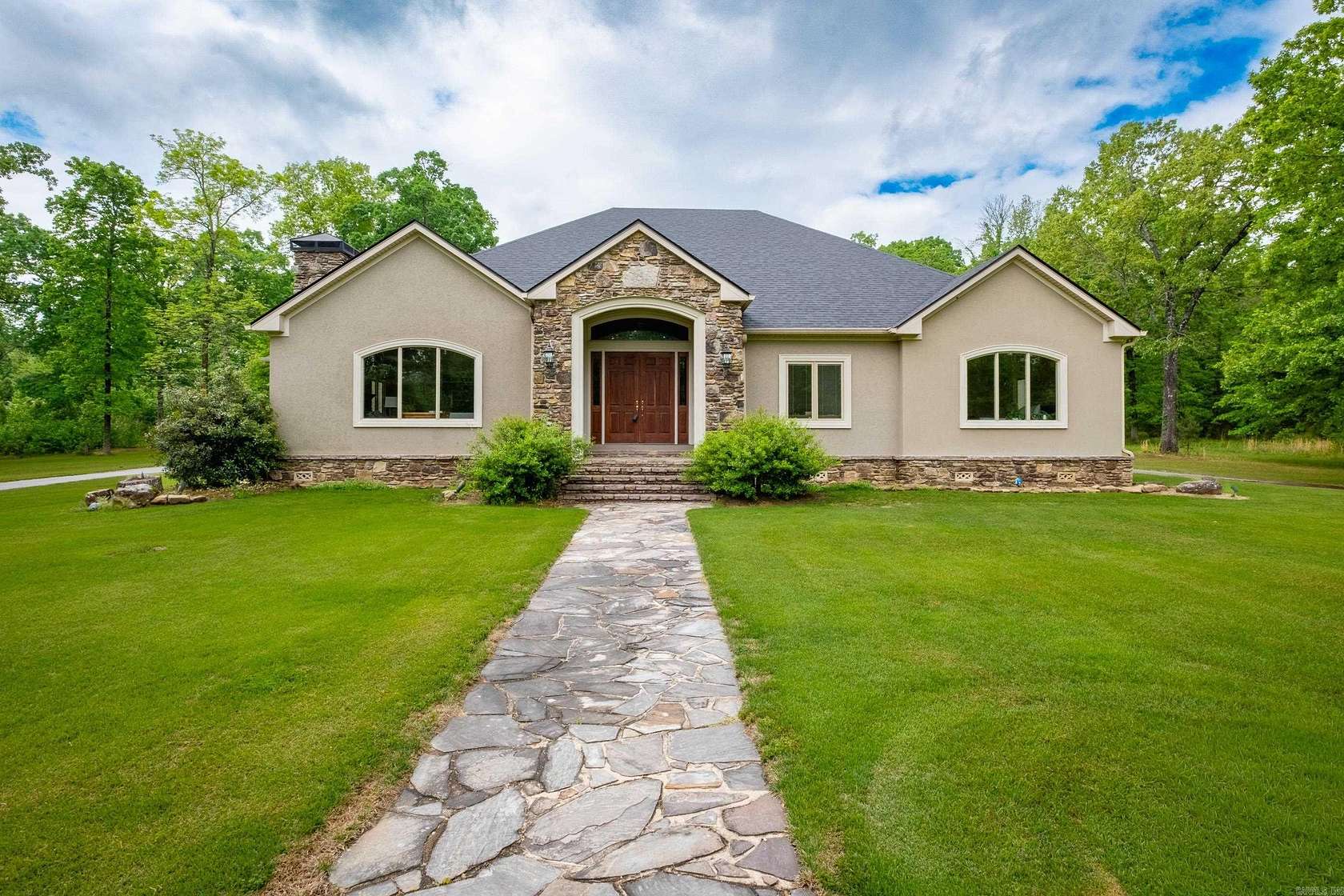 20 Acres of Recreational Land with Home for Sale in Little Rock, Arkansas