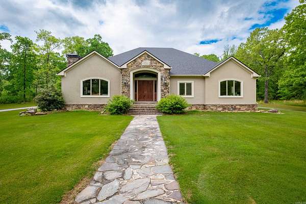 20 Acres of Recreational Land with Home for Sale in Little Rock, Arkansas