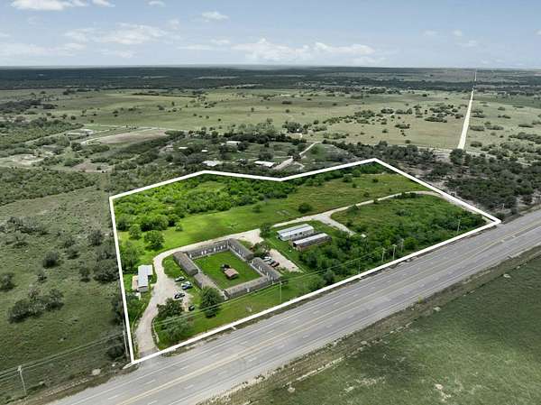 13.3 Acres of Mixed-Use Land for Sale in Yorktown, Texas