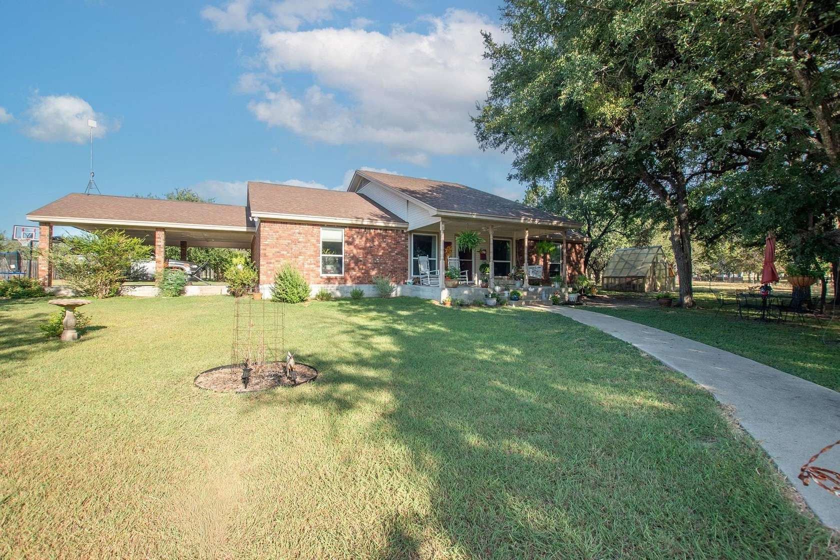 7.68 Acres of Land with Home for Sale in Kempner, Texas