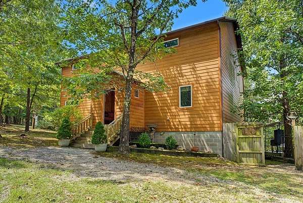 4.25 Acres of Land with Home for Sale in Eureka Springs, Arkansas