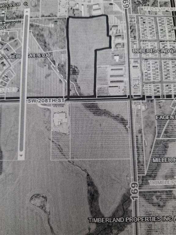 12.4 Acres of Mixed-Use Land for Sale in Trimble, Missouri