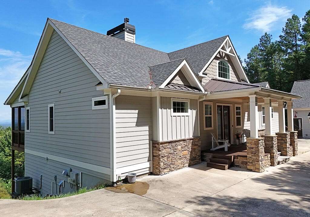 4.32 Acres of Land with Home for Sale in Blairsville, Georgia