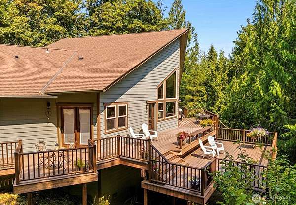6.73 Acres of Land with Home for Sale in Olympia, Washington
