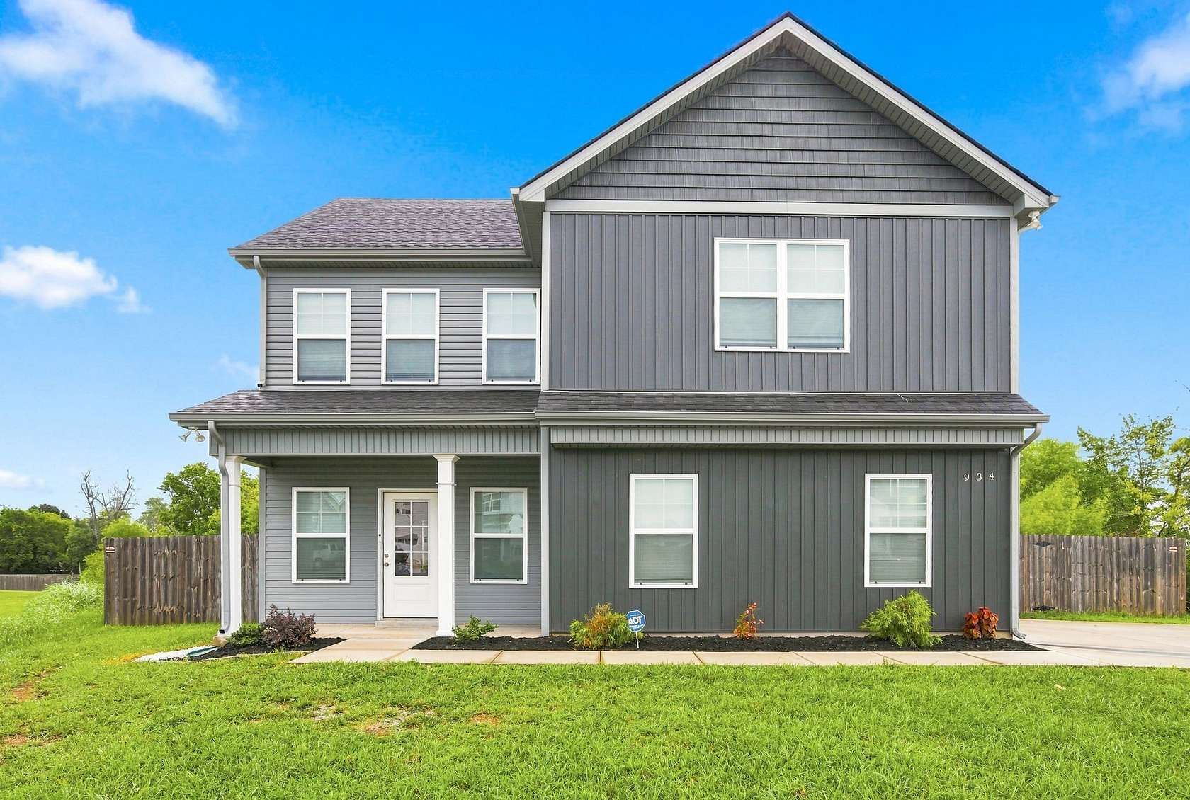 3 Acres of Land with Home for Sale in Murfreesboro, Tennessee