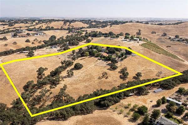 13 Acres of Land with Home for Sale in Templeton, California