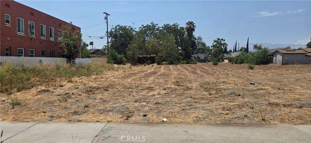 0.7 Acres of Commercial Land for Sale in San Bernardino, California