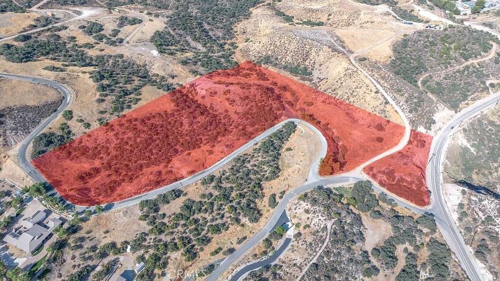 10 Acres of Land for Sale in Agua Dulce, California