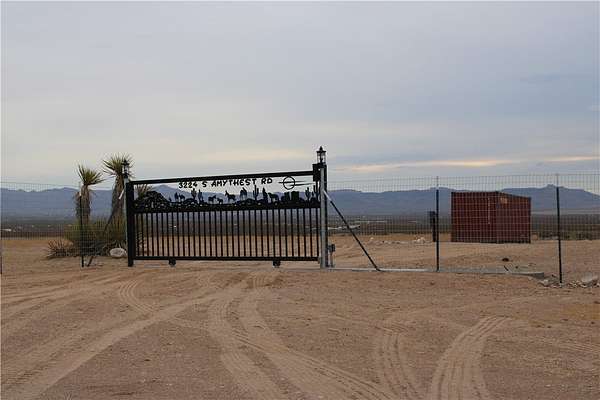 2.2 Acres of Commercial Land for Sale in Golden Valley, Arizona