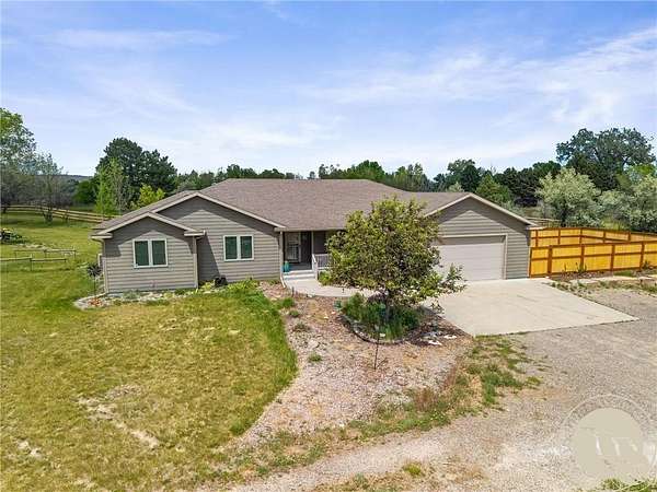 9.74 Acres of Land with Home for Sale in Billings, Montana