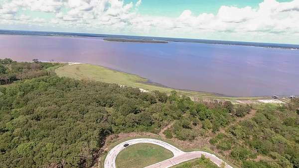 1.75 Acres of Residential Land for Sale in Kemp, Texas