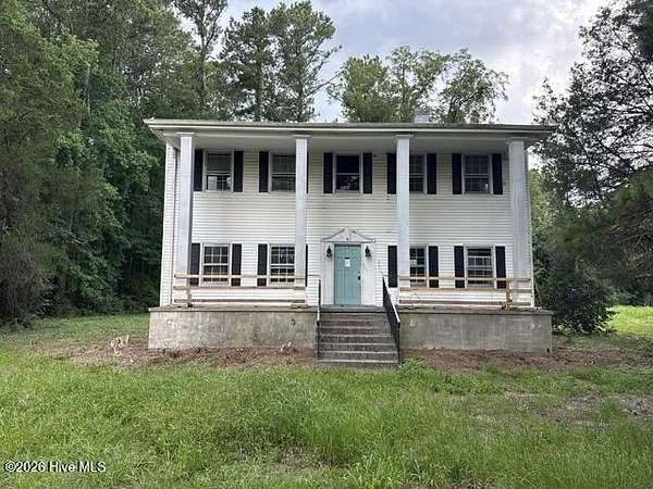1.8 Acres of Land with Home for Sale in New Bern, North Carolina