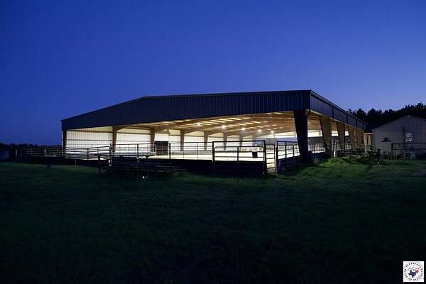 124 Acres of Agricultural Land with Home for Sale in Atlanta, Texas