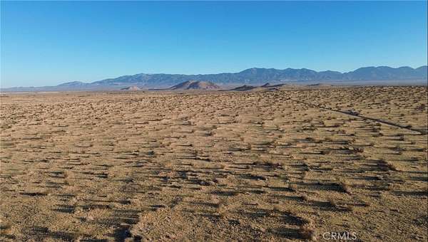 10.4 Acres of Land for Sale in Palmdale, California