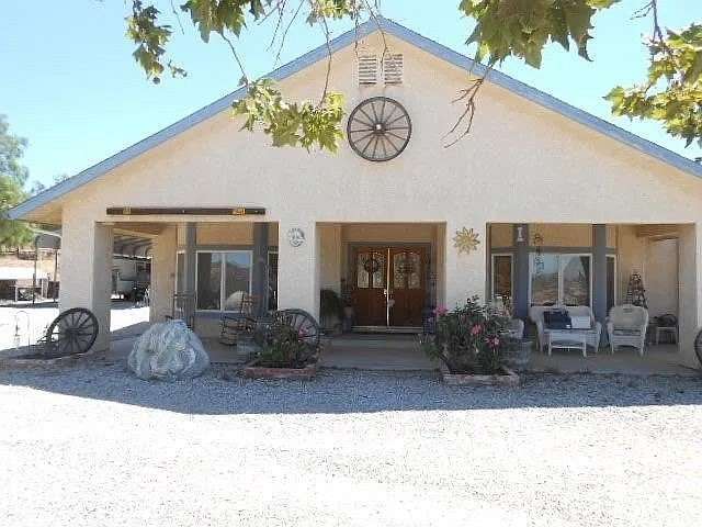 4.8 Acres of Land with Home for Sale in Acton, California