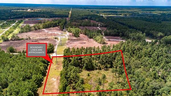 3.67 Acres of Land for Sale in Lufkin, Texas