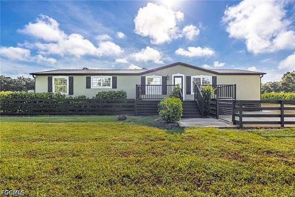 5 Acres of Land with Home for Lease in Alva, Florida