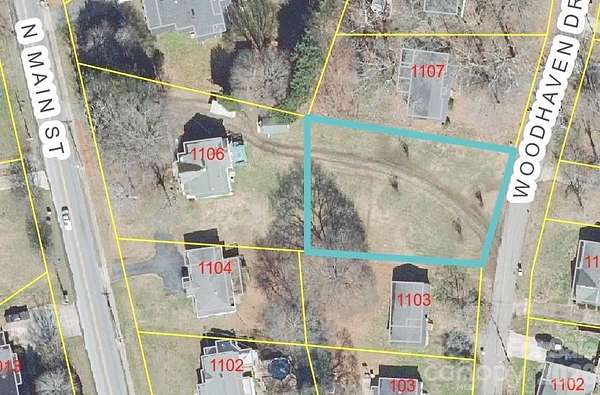 0.35 Acres of Residential Land for Sale in Mount Holly, North Carolina