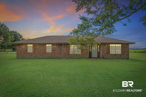 9 Acres of Land with Home for Sale in Elberta, Alabama