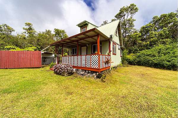 3 Acres of Land with Home for Sale in Volcano, Hawaii