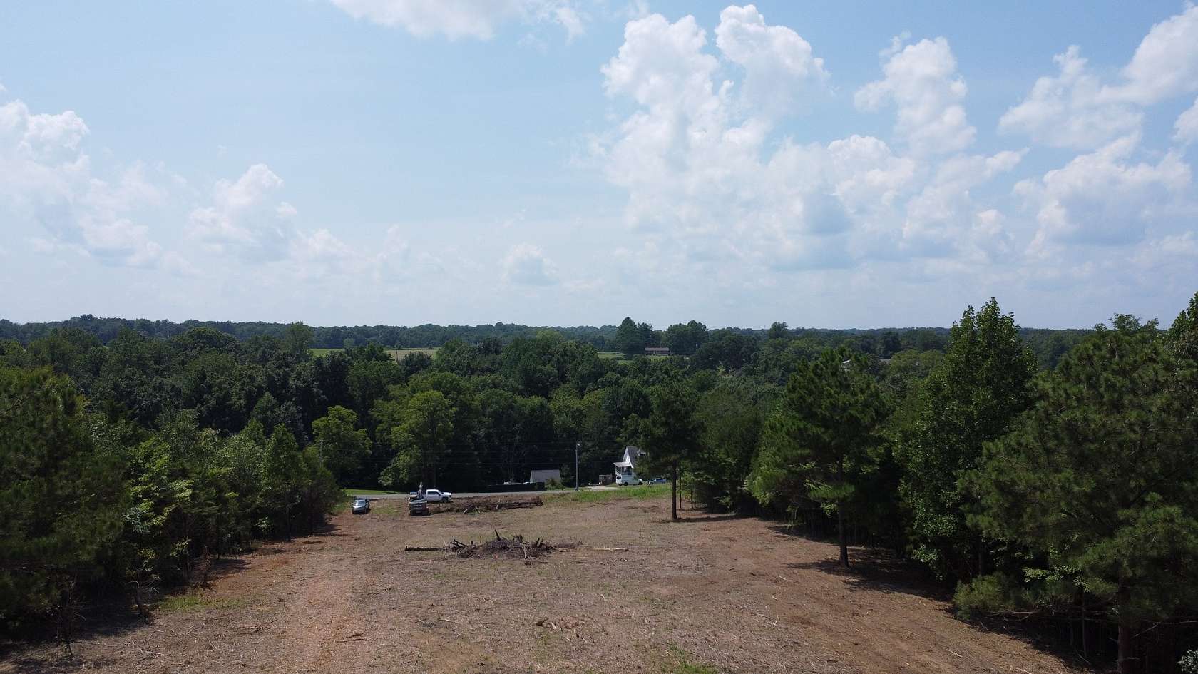 4.34 Acres of Residential Land for Sale in Greenbrier, Tennessee