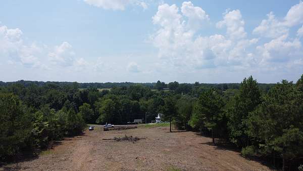 4.34 Acres of Residential Land for Sale in Greenbrier, Tennessee