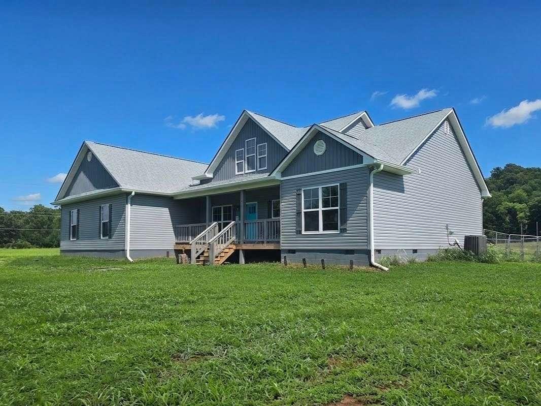 14.5 Acres of Recreational Land with Home for Sale in Athens, Tennessee