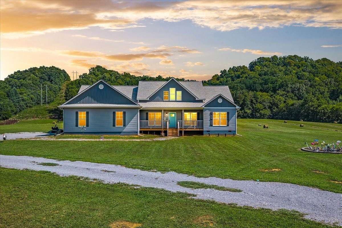 14.5 Acres of Recreational Land with Home for Sale in Athens, Tennessee