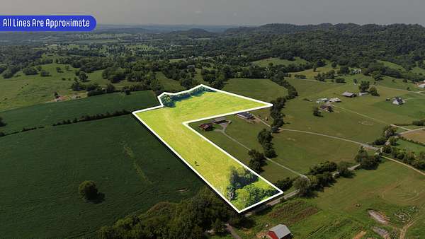 8.58 Acres of Residential Land for Sale in Hartsville, Tennessee