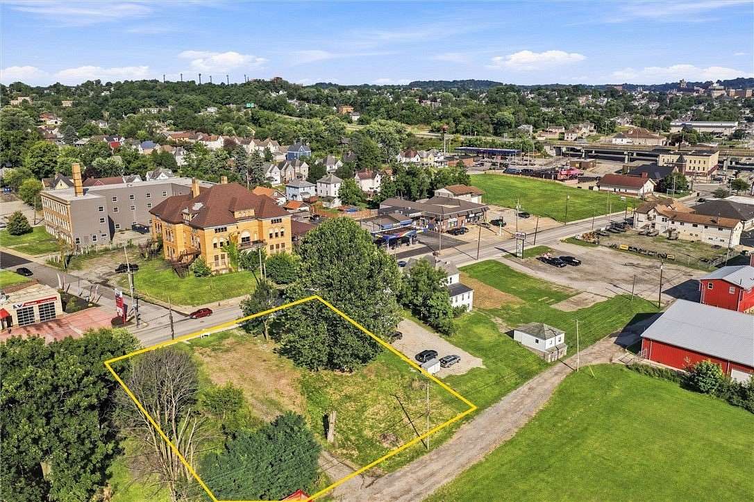 0.17 Acres of Mixed-Use Land for Sale in Washington, Pennsylvania