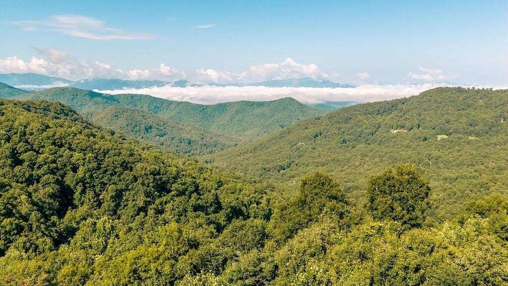 3.87 Acres of Residential Land for Sale in Bryson City, North Carolina